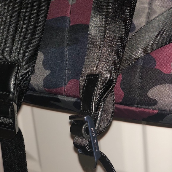 Michael Kors Kent Unisex Backpack - Picture 2 of 8